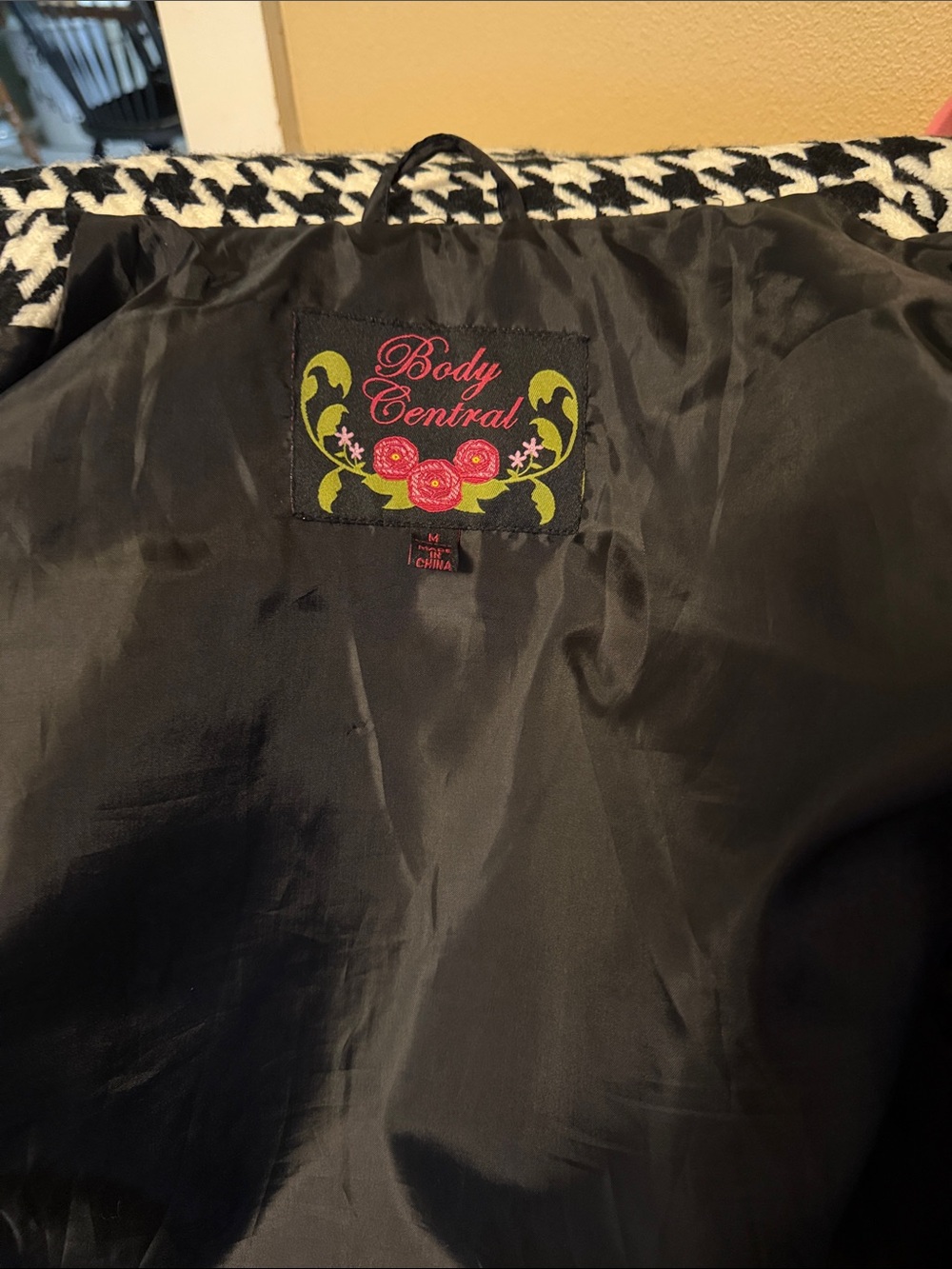 Body Central Black & Cream Houndstooth Pea Coat - Picture 4 of 4